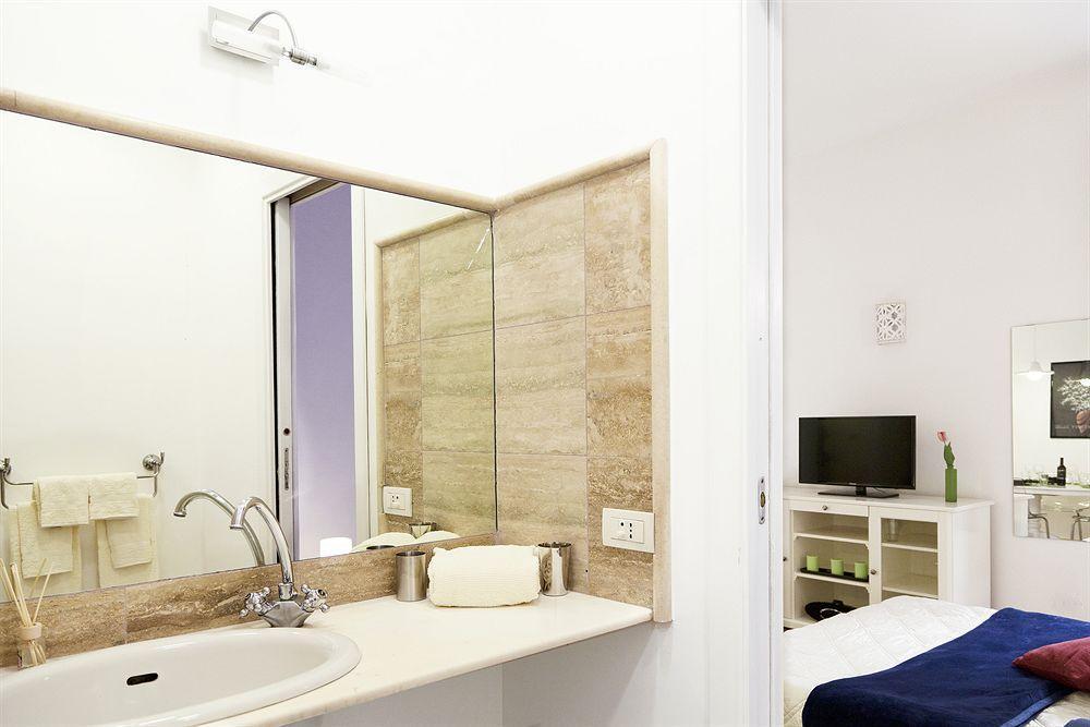 Studio Vicolo De Renzi Trastevere Рим Екстер'єр фото