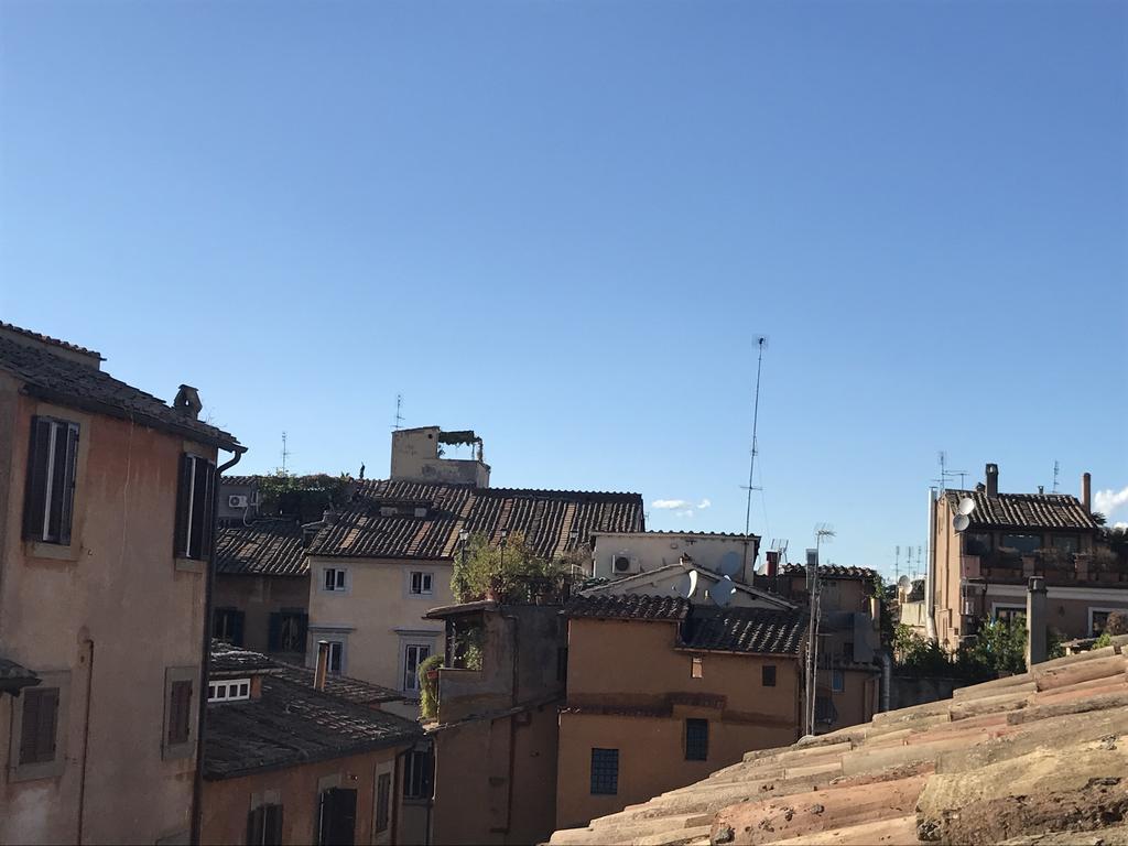 Studio Vicolo De Renzi Trastevere Рим Екстер'єр фото